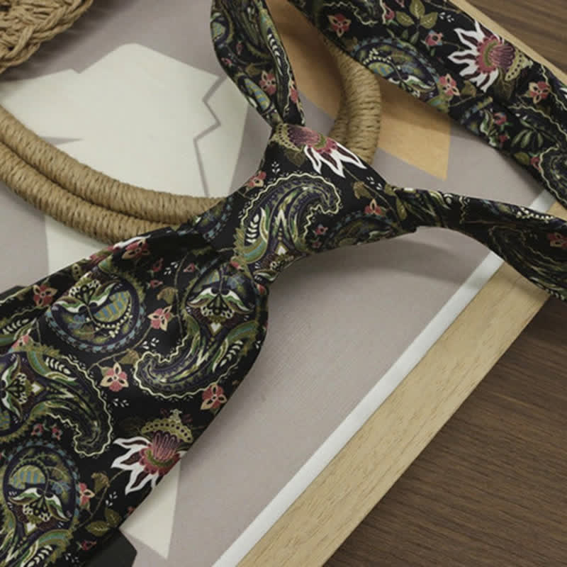 Corbata de hombre con estampado paisley fantástico en verde oscuro