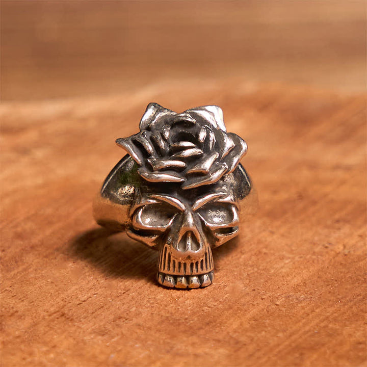Anillo ajustable con apertura de tótem de caballo y toro de roca dominante para hombre