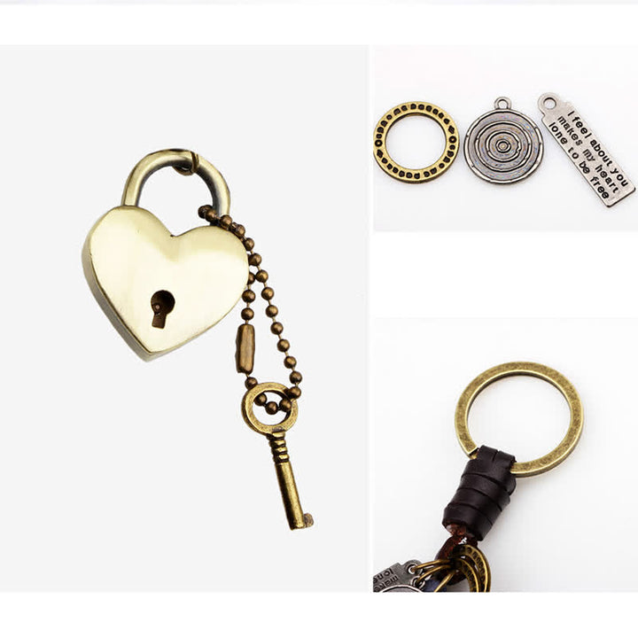 Llavero de cuero con candado y llave en forma de corazón