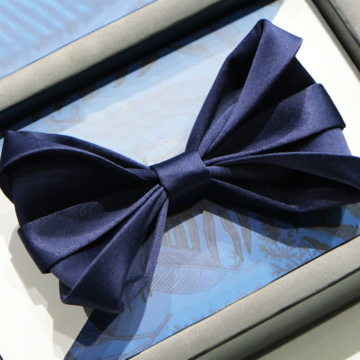 Pajarita de boda de forma única en azul marino para hombre