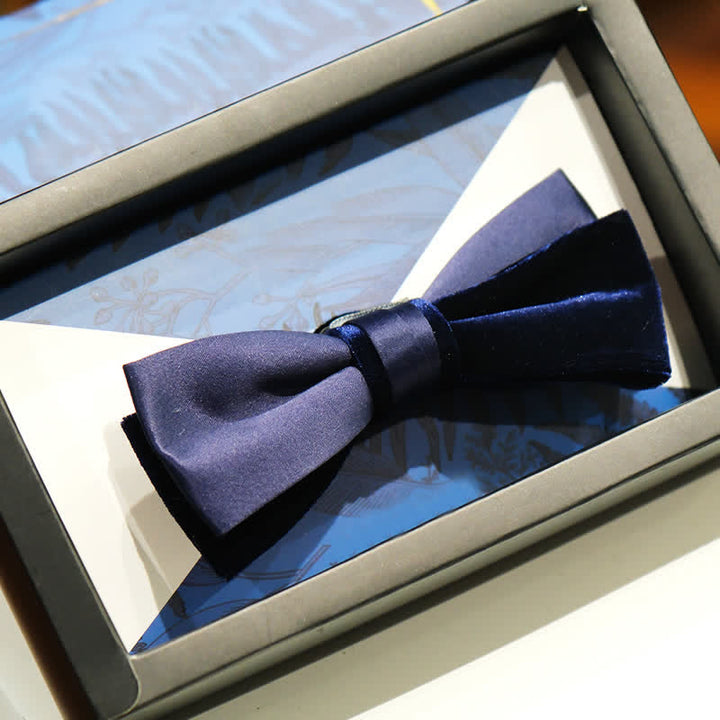 Pajarita de boda de forma única en azul marino para hombre