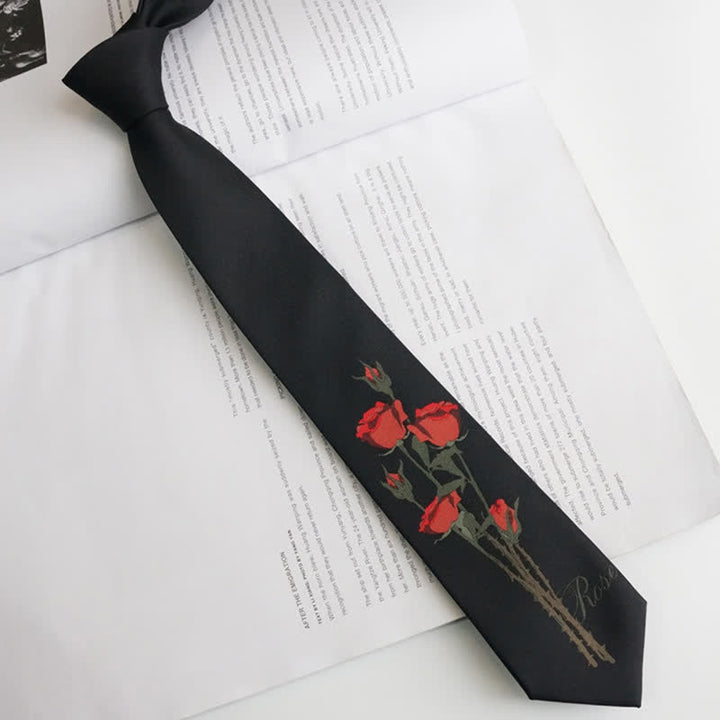 Corbata romántica negra con estampado de un ramo de rosas rojas para hombre