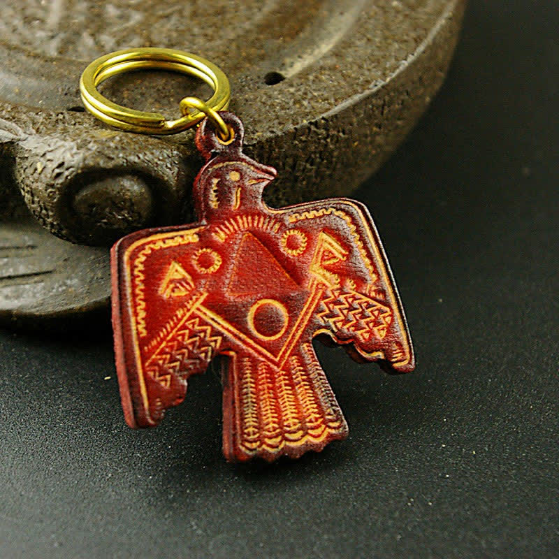 Llavero de cuero de cobre con el santo patrón Thunderbird de la India