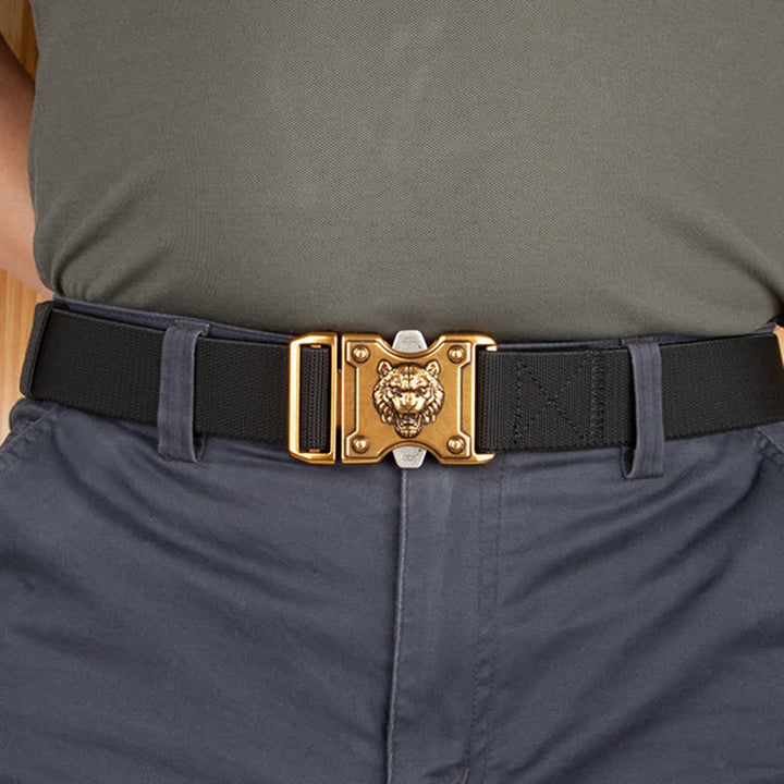 Cinturón de nailon con hebilla de liberación rápida y doble ranura con tigre dorado para hombre