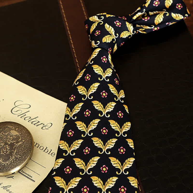 Corbata azul oscuro para hombre con motivos de flores rojas y mariposas doradas