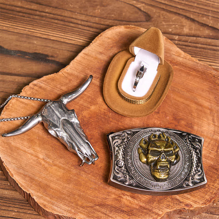 Conjunto de anillo táctico con colgante de toro y hebilla de cinturón con cuchillo oculto y calavera dorada