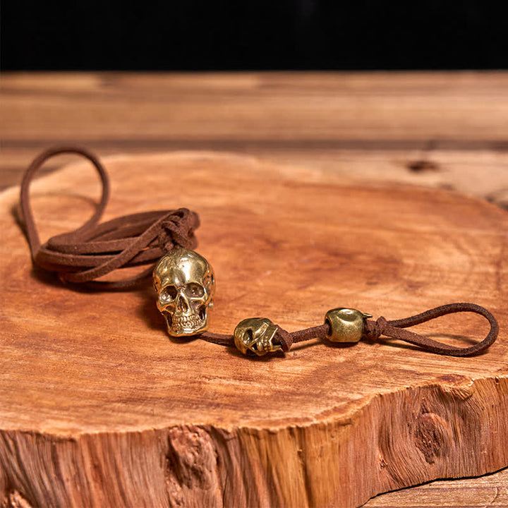 Accesorio para motocicleta Llavero de cuero con cabeza de calavera de latón