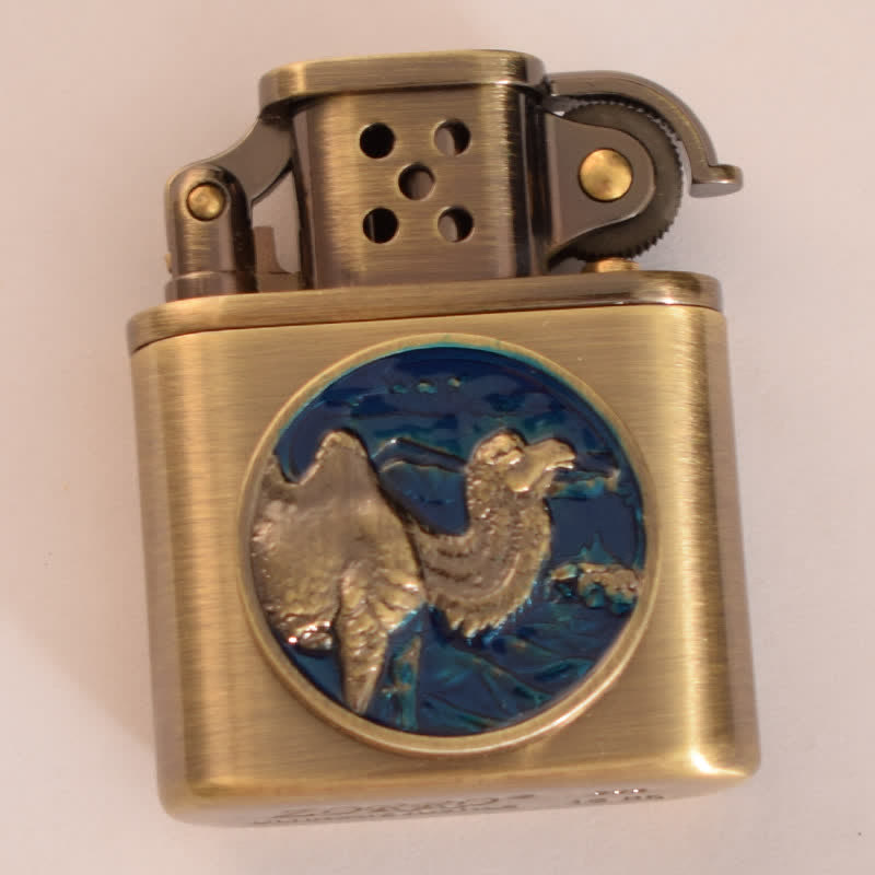 Encendedor de queroseno recargable con diseño de animales esmaltado en bronce antiguo