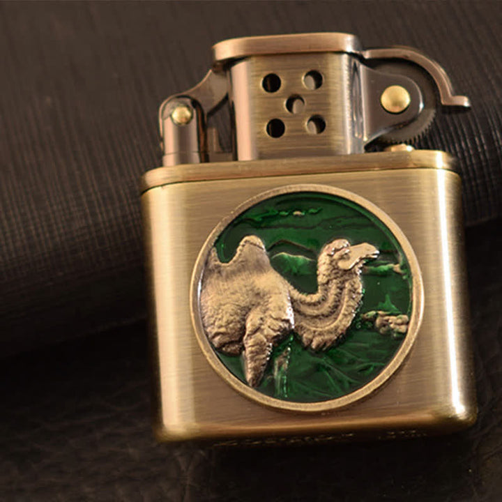 Encendedor de queroseno recargable con diseño de animales esmaltado en bronce antiguo