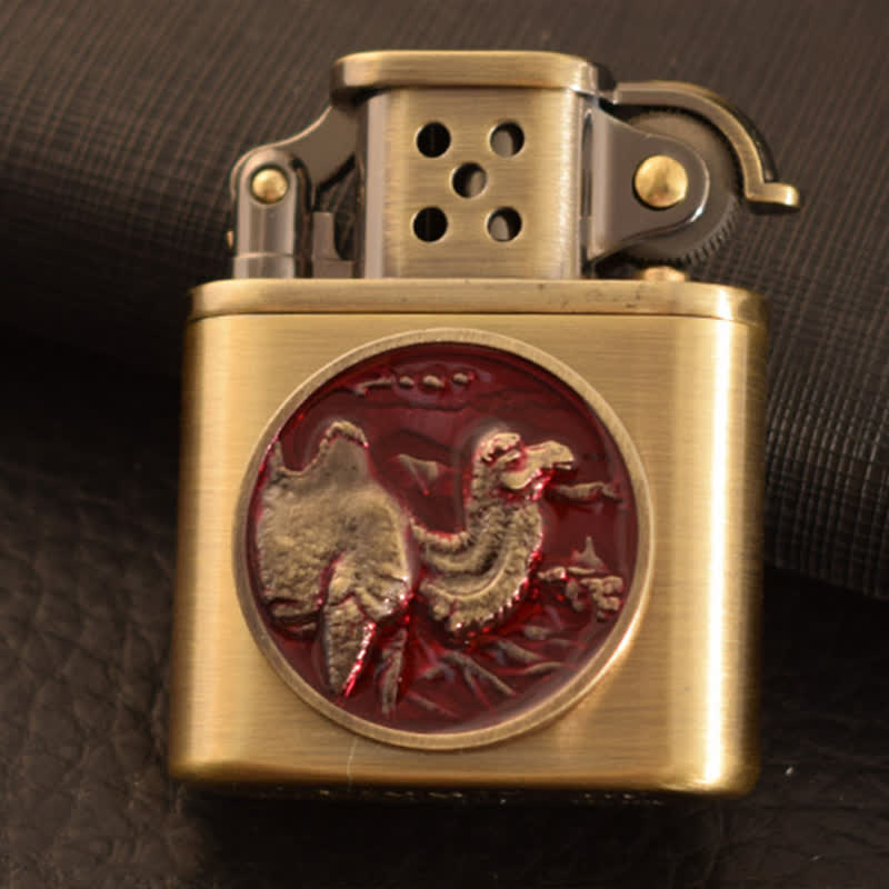 Encendedor de queroseno recargable con diseño de animales esmaltado en bronce antiguo