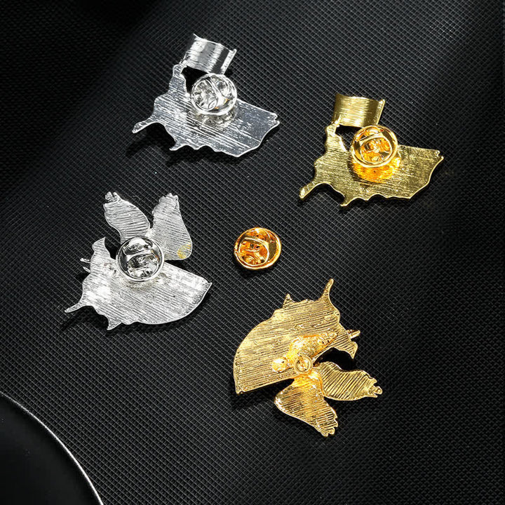Broche patriótico con bandera estadounidense y águila de diamantes de imitación