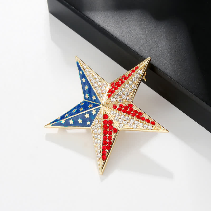 Broche patriótico con bandera estadounidense y estrellas rojas, blancas y azules