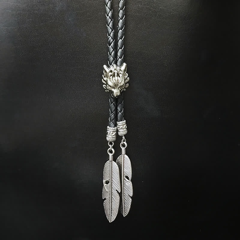 Mini colgante de la serie Animal con forma de pluma y punta de bolo