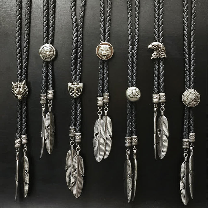 Mini colgante de la serie Animal con forma de pluma y punta de bolo