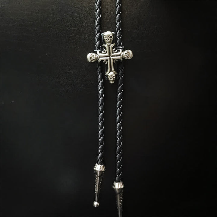 Colgante de plata con forma de calavera y lazo estilo punk