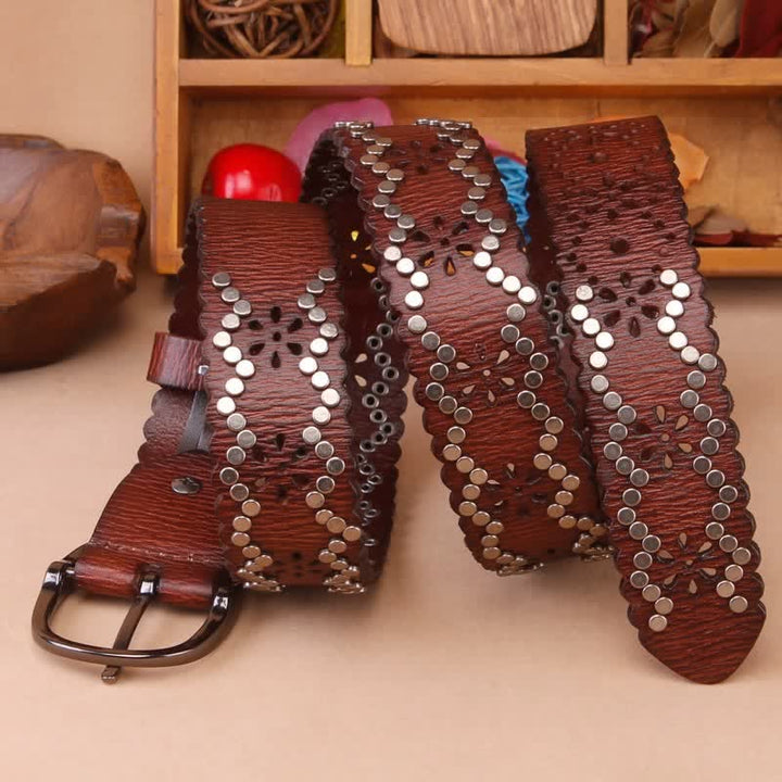Cinturón de cuero ahuecado con remaches y grietas de estilo gótico