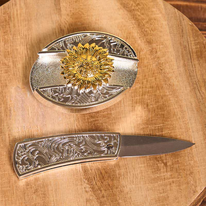 Cinturón de cuero con navaja plegable oculta con diseño de girasol dorado y plateado para hombre