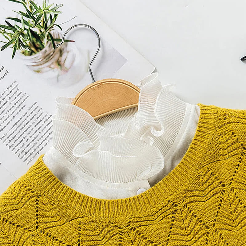 Camisa con solapa desmontable, cuello alto falso con volantes y mangas