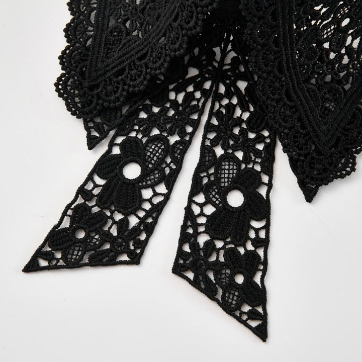 Blusa camisera desmontable con cuello falso y encaje floral