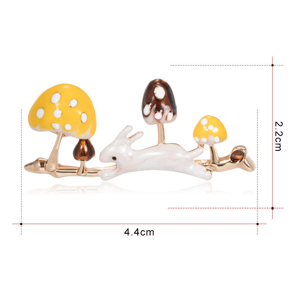 Broche de conejo y hongo corriendo, lindo accesorio para camisa