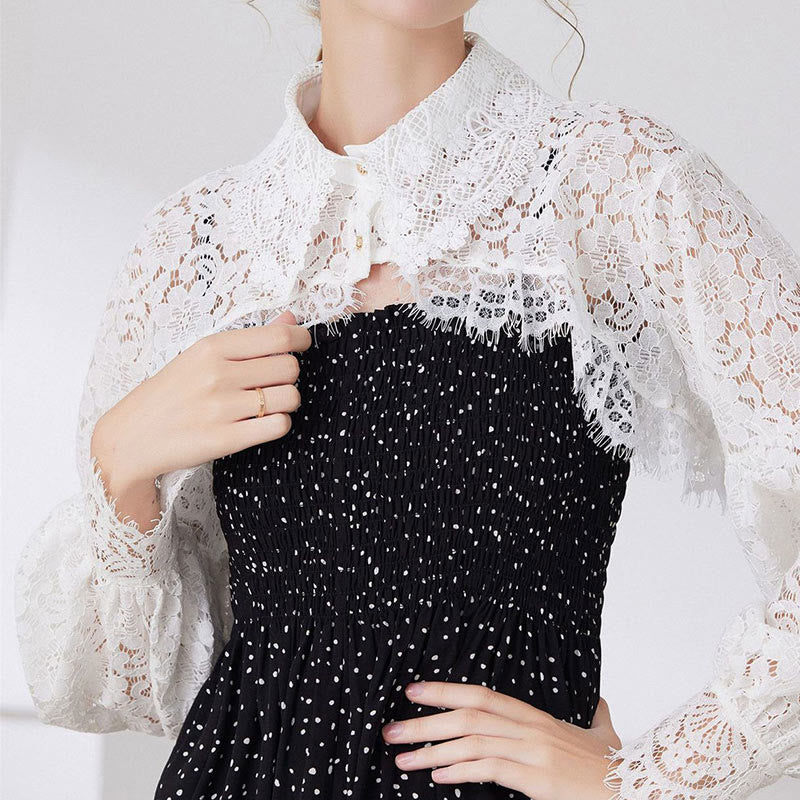 Blusa camisera desmontable con capa de encaje floral para protección solar