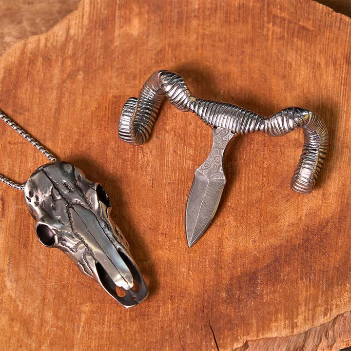 Hebilla de cinturón con colgante multifunción de calavera de oveja plateada (Preventa)