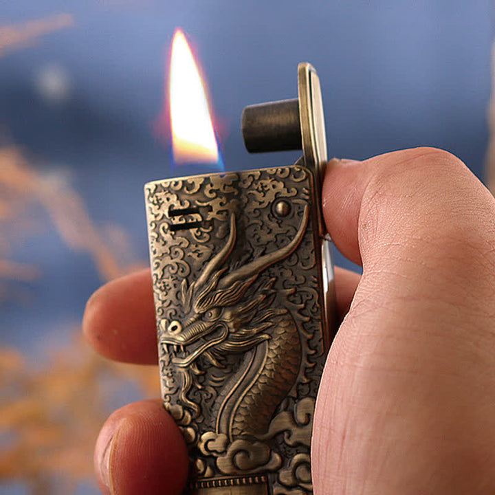 Encendedor de quesoseno recargable con alivio de dragón estilo retro