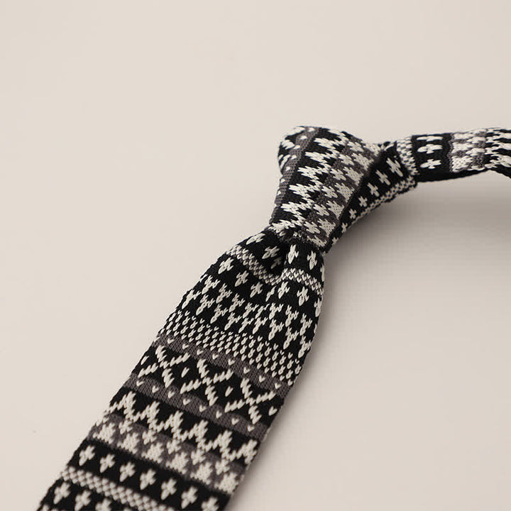 Corbata de punto con estampado de lunares y copos de nieve para hombre