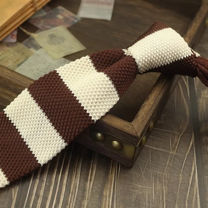 Corbata de punto a rayas con estampado de bloques de colores para hombre