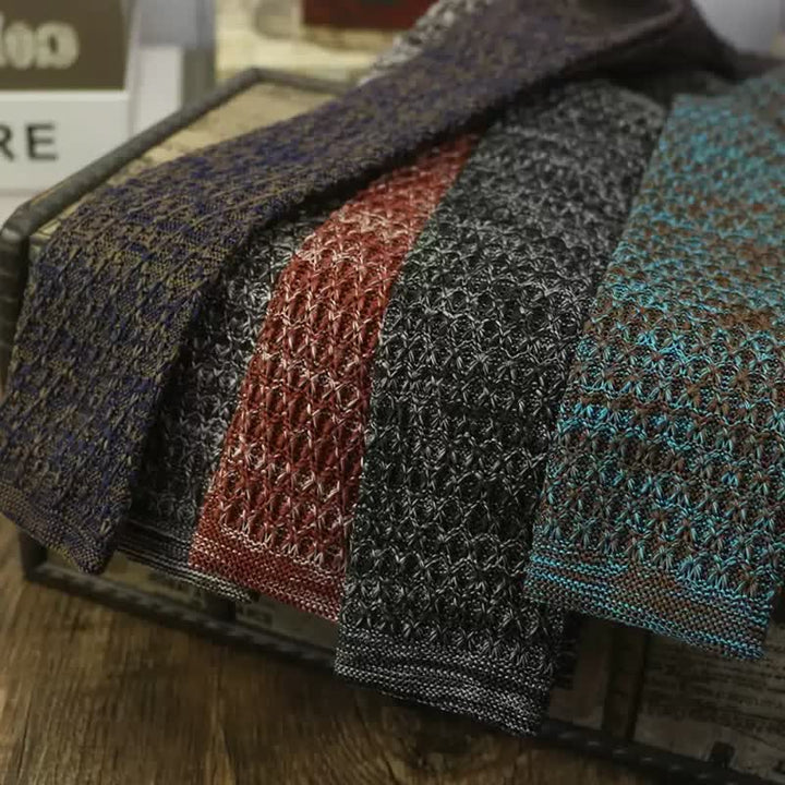 Corbata de punto de color oscuro jaspeado para hombre