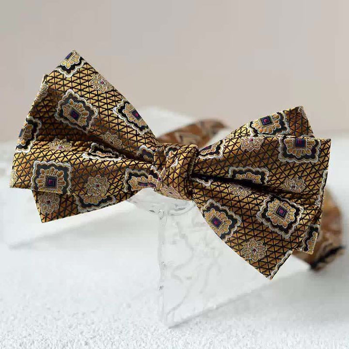 Pajarita con pañuelo de doble capa con estampado vintage para hombre