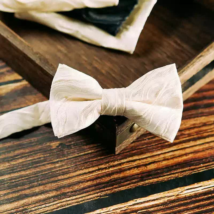 2 piezas de pañuelo y pajarita con estampado de vid tridimensional para hombre