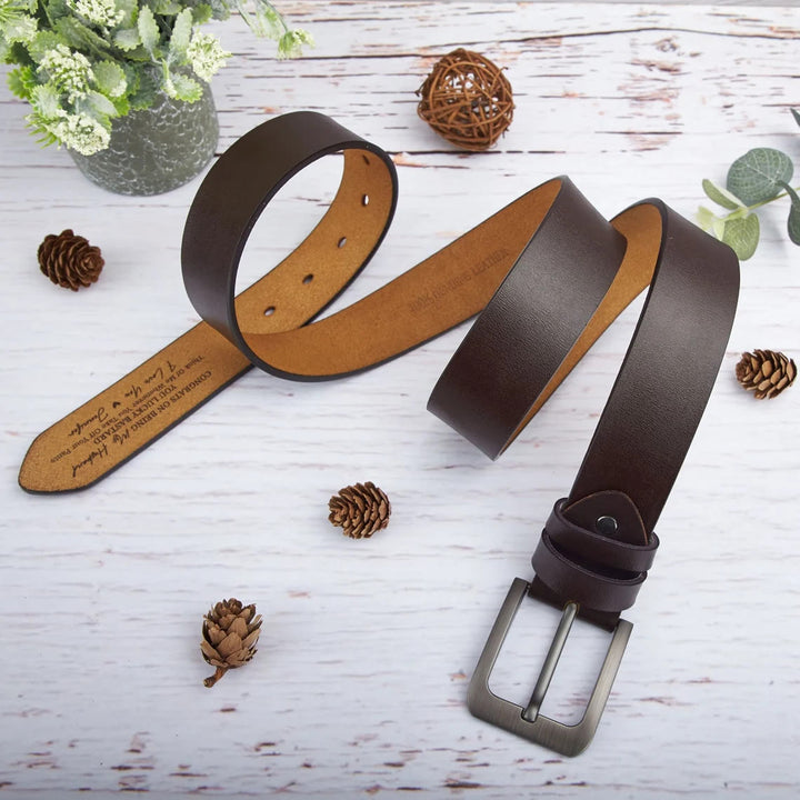 Cinturón de cuero personalizado con nombres grabados, regalo cálido
