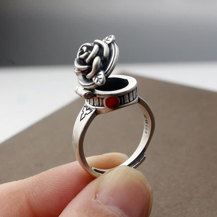 Anillo ajustable con flor de rosa y compartimento oculto