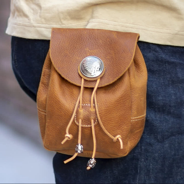 Cartera pequeña estilo indio con cordón ajustable de cuero de caballo loco