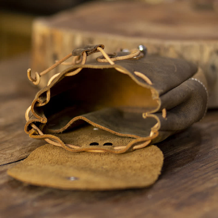 Cartera pequeña estilo indio con cordón ajustable de cuero de caballo loco
