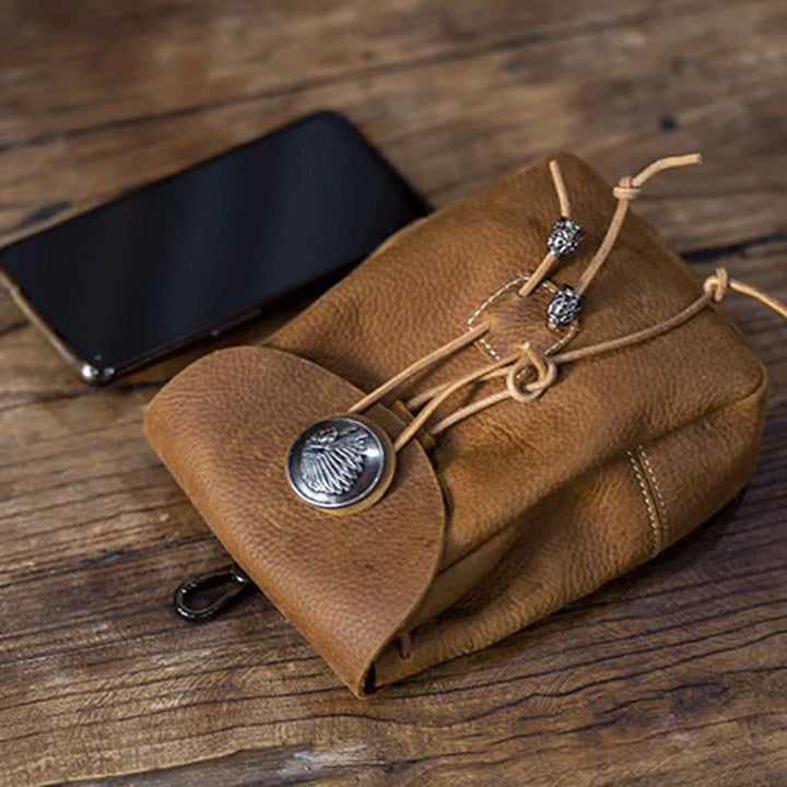 Cartera pequeña estilo indio con cordón ajustable de cuero de caballo loco