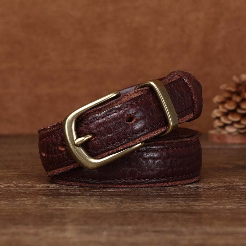 Cuero vintage con textura rugosa y ondulación del agua, con detalles en BVelt