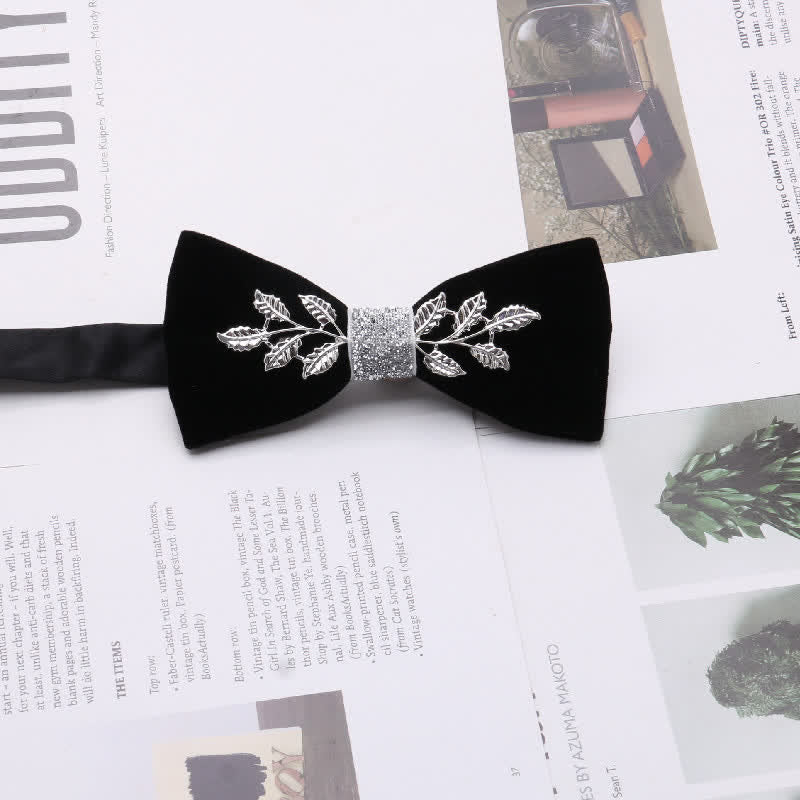 Pajarita elegante de terciopelo con diamantes de imitación de metal para hombre