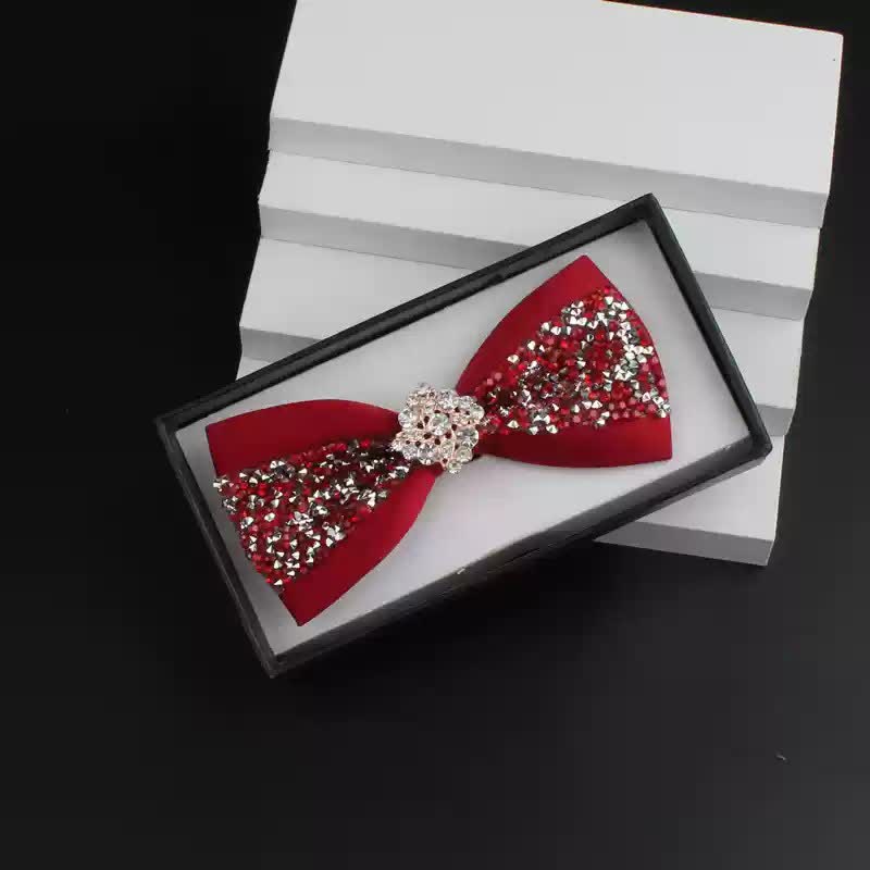 Conjunto de 2 pajaritas rojas brillantes con diamantes de imitación para hombre