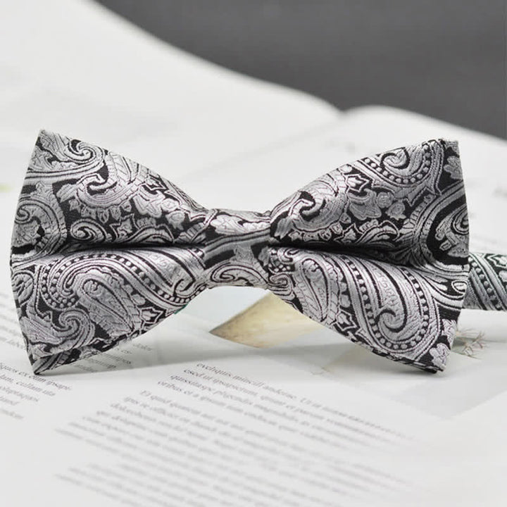 Pajarita elegante con estampado artístico vintage de cachemira para hombre
