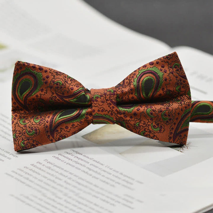 Pajarita elegante con estampado artístico vintage de cachemira para hombre