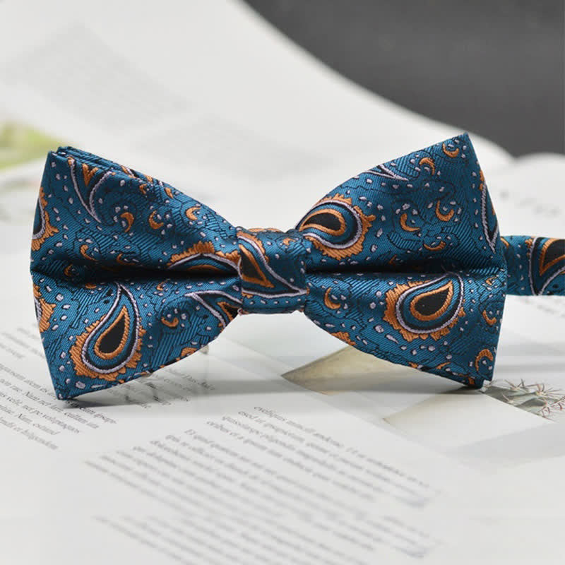 Pajarita elegante con estampado artístico vintage de cachemira para hombre
