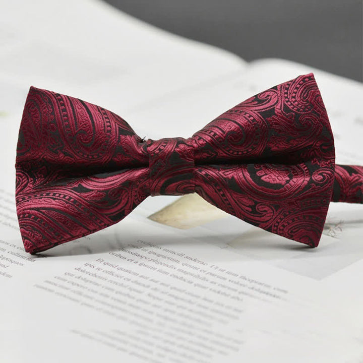 Pajarita elegante con estampado artístico vintage de cachemira para hombre