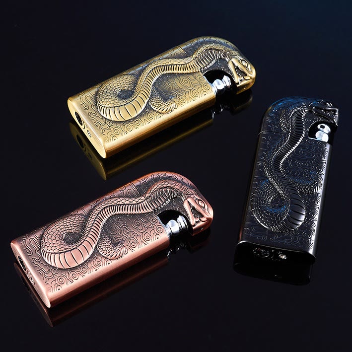 Encendedor de butano recargable Serpent King con doble llama en relieve