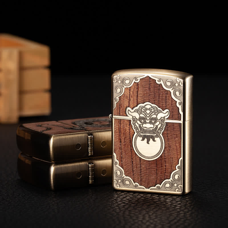 Encendedor de quesoseno recargable con carcasa de madera tallada de estilo retro