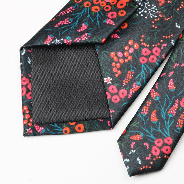 Corbata para hombre con estampado floral de bayas del bosque
