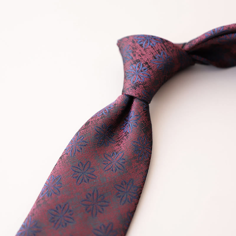 Corbata para hombre con estampado floral de flores moradas y verdes
