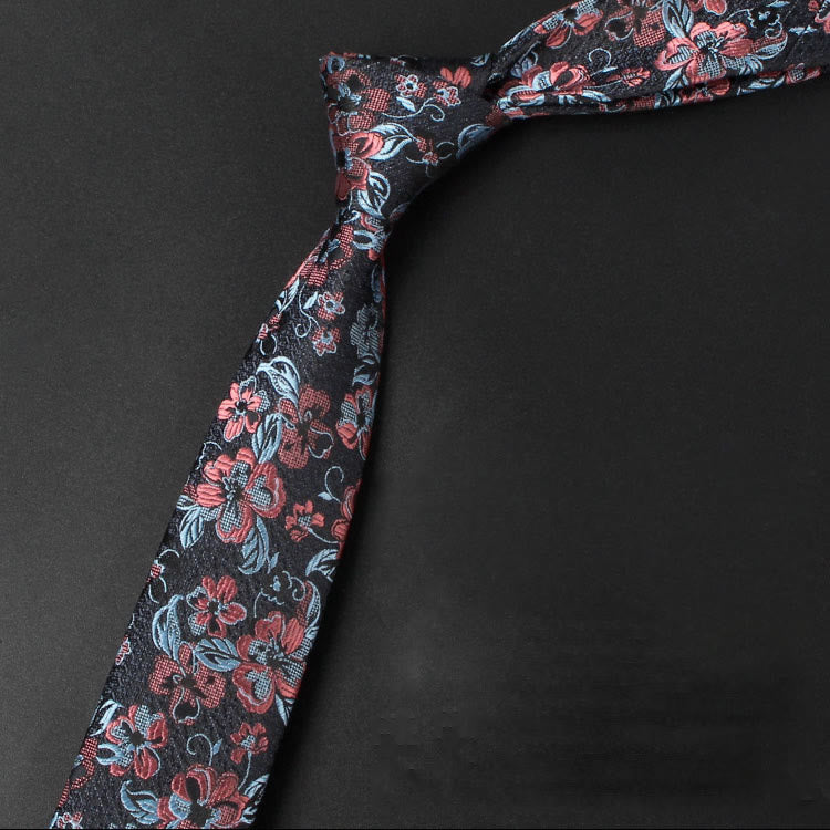 Corbata para hombre con estampado de flores tiernas