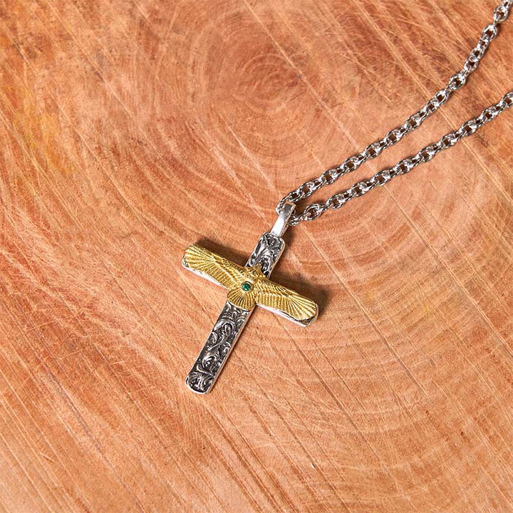 Conjunto de hebilla de cinturón con cuchillo oculto y alas de águila, con collar de cruz de águila